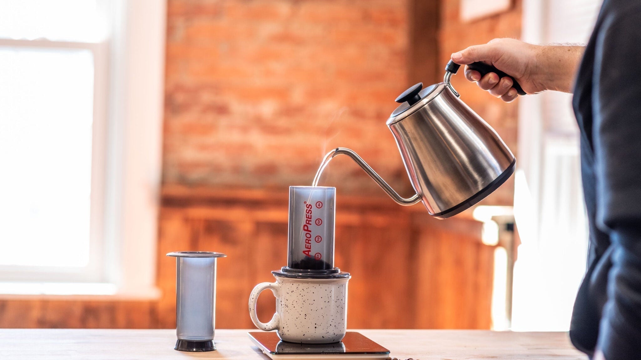 How To Make AeroPress Coffee: An 8-Step Guide